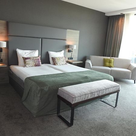 Van Der Valk Hotel Leeuwarden Ngoại thất bức ảnh